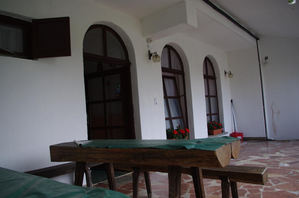 فندق Horvath Kert Vendeghaz زيرك المظهر الخارجي الصورة